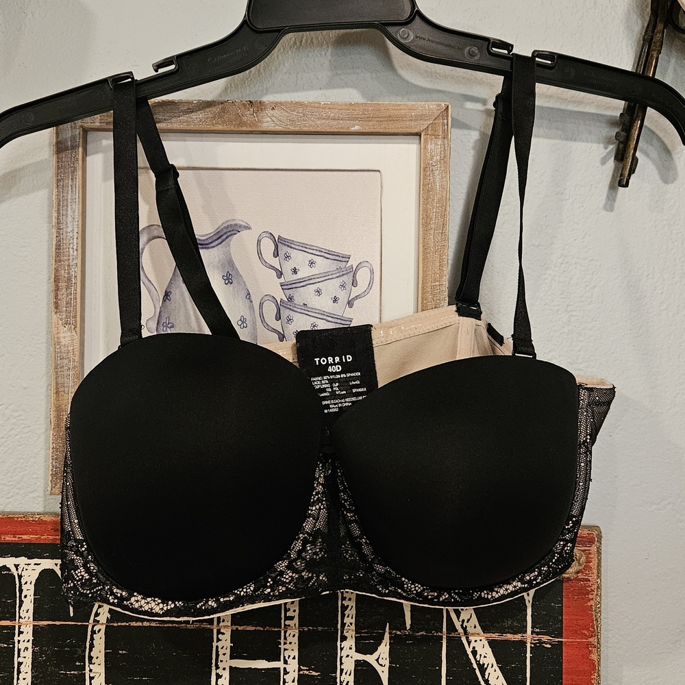 Torrid Black and White Lace Bra
